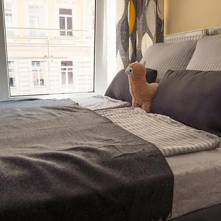 Apartment Fullhouse - - G26 - Nespresso - Smarttv